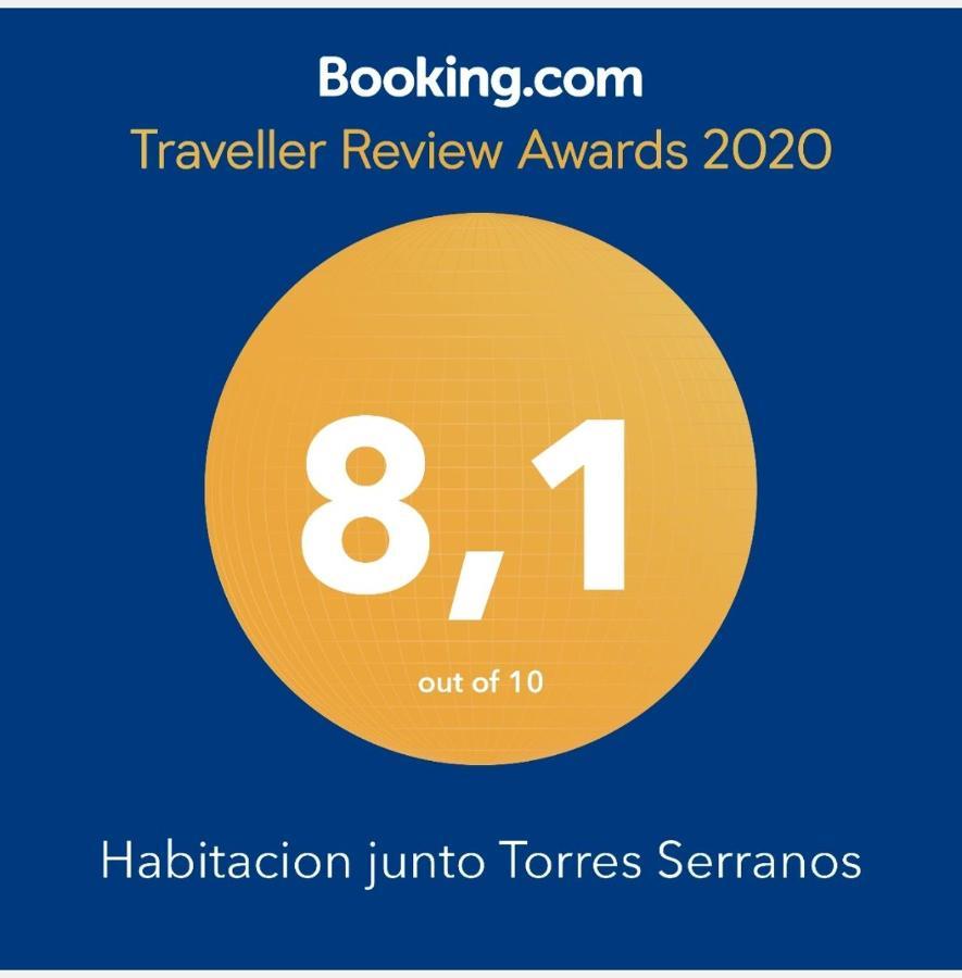 Habitacion Junto Torres Serranos บาเลนเซีย ภายนอก รูปภาพ