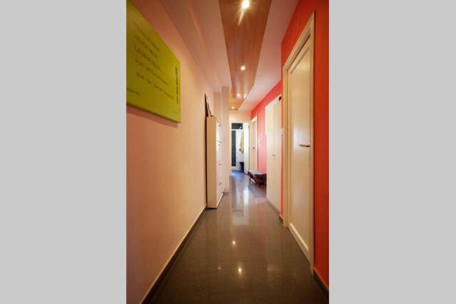 Habitacion Junto Torres Serranos บาเลนเซีย ภายนอก รูปภาพ